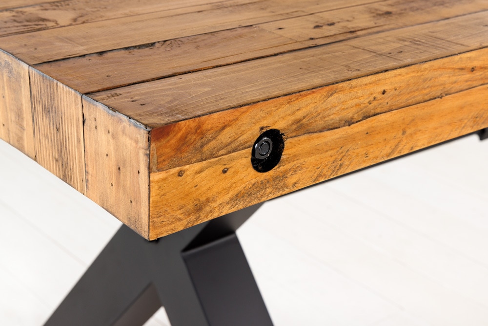 Massivholz Esstisch THOR 300cm vintage braun Pinie recycelt Industrial Design Eisen X-Gestell