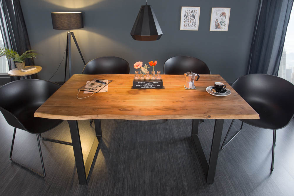 Massivholz Esstisch MAMMUT 140cm Wild-Akazie Baumkante Industrial Design 2,6cm Tischplatte