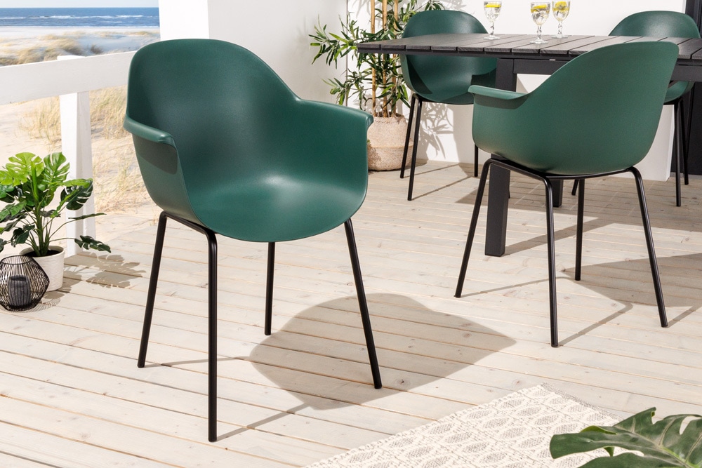 Nachhaltiger Design Stuhl UPCYCLING ME grün 75% Ocean Plastik Indoor Outdoor