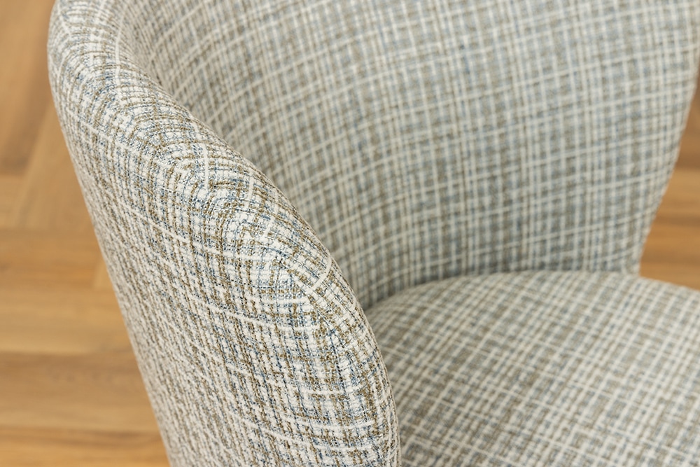 Design Stuhl LYON blau kariert Bouclé schwarze Metallbeine