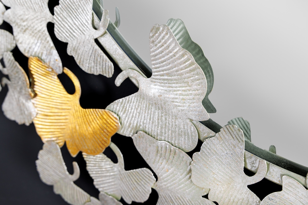 Dekorativer Wandspiegel GINKGO LEAFS XL 90cm gold silber rund aus Metall handmade
