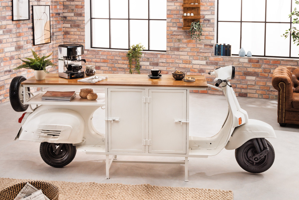 Extravaganter Barschrank SCOOTER 250cm weiß Retro-Konsole Motorroller mit Mangoholz Upcycling Extravaganter Barschrank SCOOTER 250cm weiß Retro-Konsole Motorroller mit Mangoholz Upcycling