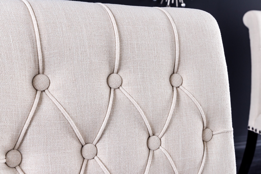 Design Stuhl CASTLE beige schwarz Strukturstoff Holzfüße Chesterfield