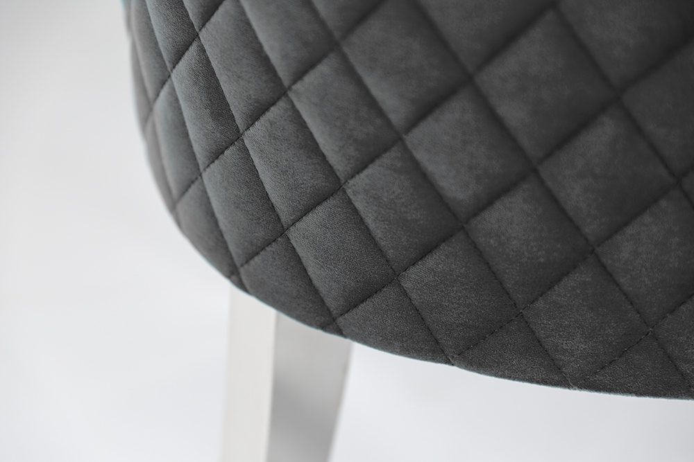 Eleganter Stuhl CASTLE DELUXE grau Samt Löwenkopf Chesterfield Design Esszimmerstuhl Nieten