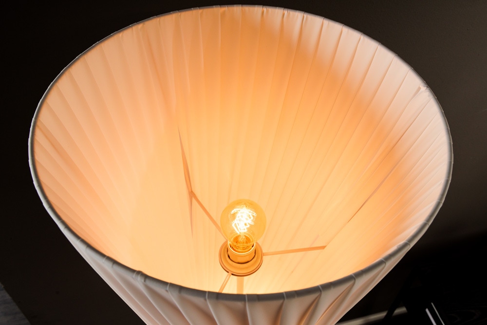 Moderne Design Stehlampe PARIS X 180cm weiß Stehleuchte