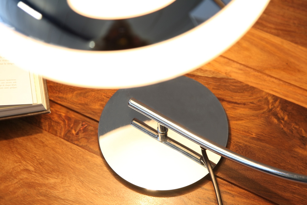 Moderne Tischlampe LUNA LOGO 45cm silber verchromt Tischleuchte