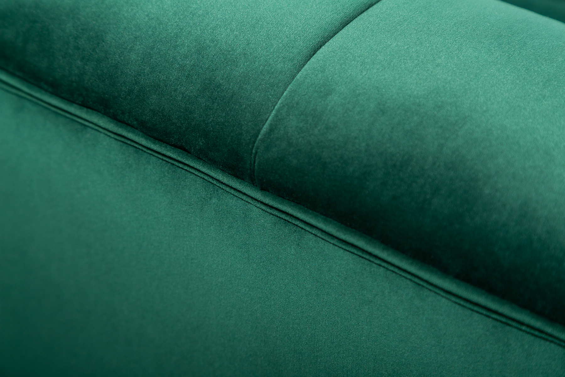 Design 3-Sitzer Sofa NOBLESSE 225cm smaragdgrün Samt Federkern goldene Metallfüße Design 3-Sitzer Sofa NOBLESSE 225cm smaragdgrün Samt Federkern goldene Metallfüße