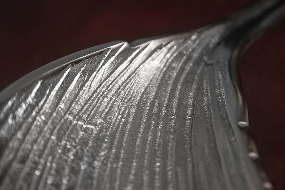 Handgefertigte Deko Schale ABSTRACT LEAF 65cm silber Aluminium