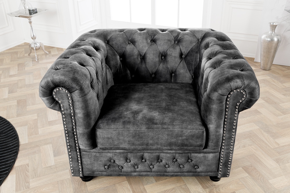 Barocker Sessel CHESTERFIELD grau Samt Federkern mit Knopfheftung