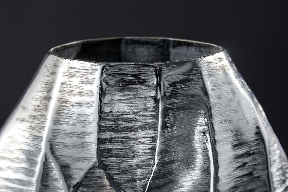 Elegante Vase ORGANIC ORIENT 44cm silber Hammerschlag Design