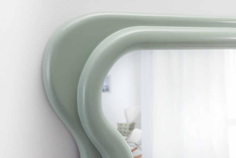 Design Wandspiegel CURVY 160cm salbeigrün Design Wandspiegel CURVY 160cm salbeigrün