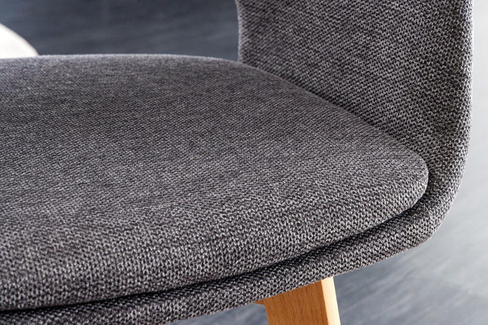 Design Stuhl NORDIC STAR grau Strukturstoff Massivholz mit Armlehne gepolstert