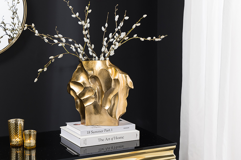 Handgefertigte Vase LIQUID 30cm gold Metall Hammerschlag Design