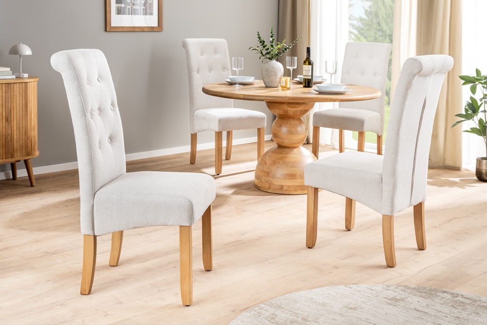 Design Stuhl CASA beige Strukturstoff Massivholzbeine mit Zierknöpfen und Nackenrolle