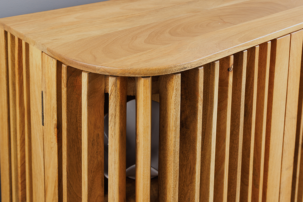 Massives Sideboard SCULPTURA 170cm natur Mangoholz mit abgerundeter Lamellenfront