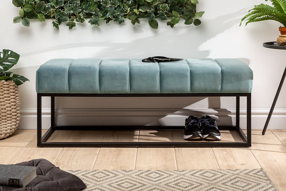 Moderne Sitzbank PETIT BEAUTÉ 110cm salbei mint Samt schwarzes Gestell