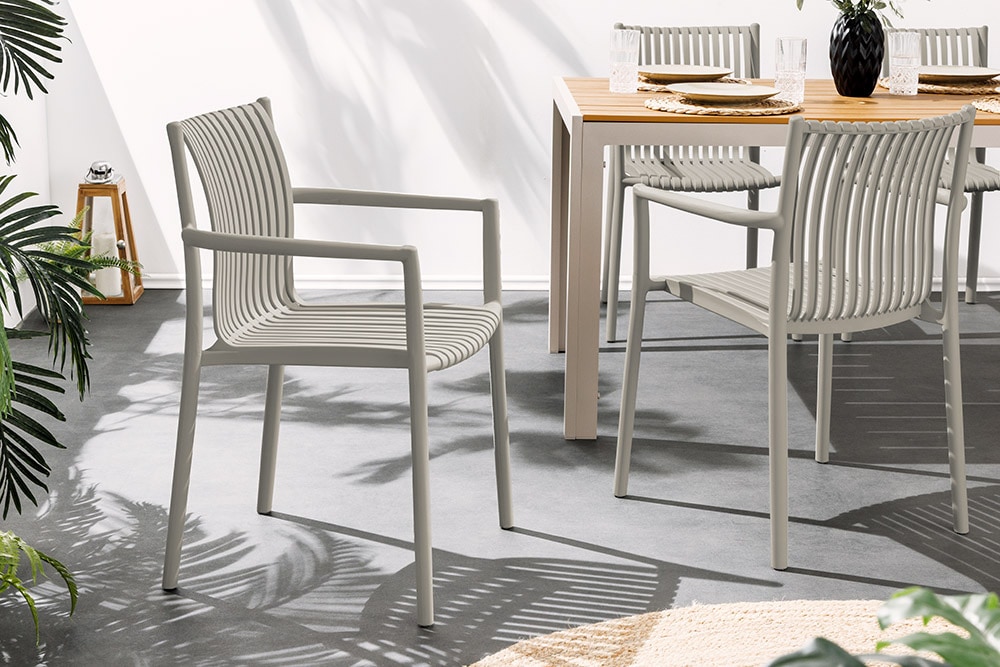 In- und Outdoor Stuhl STUDIO ITALIA greige stapelbar wetterfest Gartenstuhl