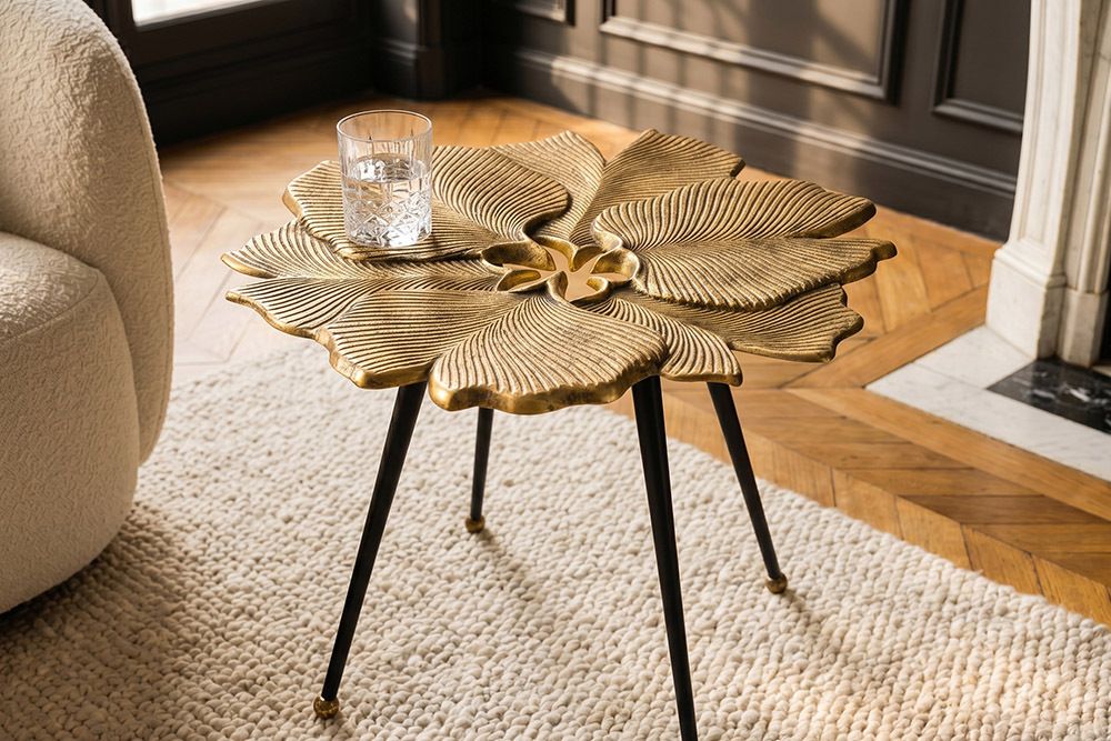 Dekorativer Beistelltisch GINKGO LEAFS 60cm gold handmade Metall