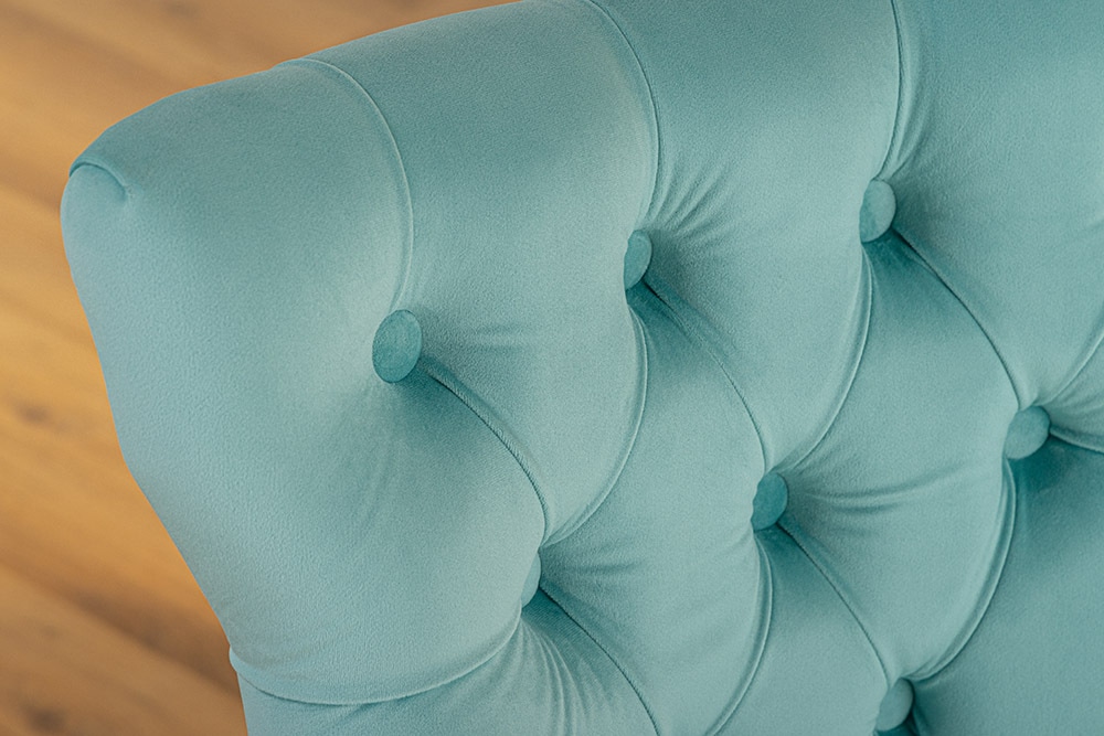 Chesterfield Stuhl CASTLE blau Samt goldene Edelstahlbeine mit Komfortgriff