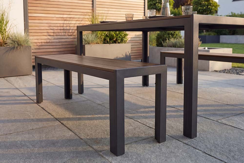 Moderner Gartentisch DESIGNO 150cm dunkelbraun schwarz Aluminium wetterfest