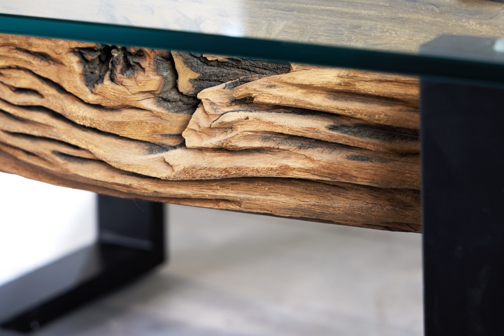 Design Couchtisch BARRACUDA 130cm recyceltes Teakholz Glasplatte schwarz Edelstahl Industrial