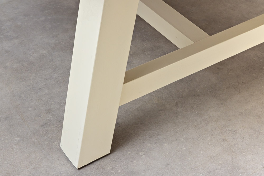 Massiver Esstisch HAMPTONS 200cm hellbraun creme Pinienholz