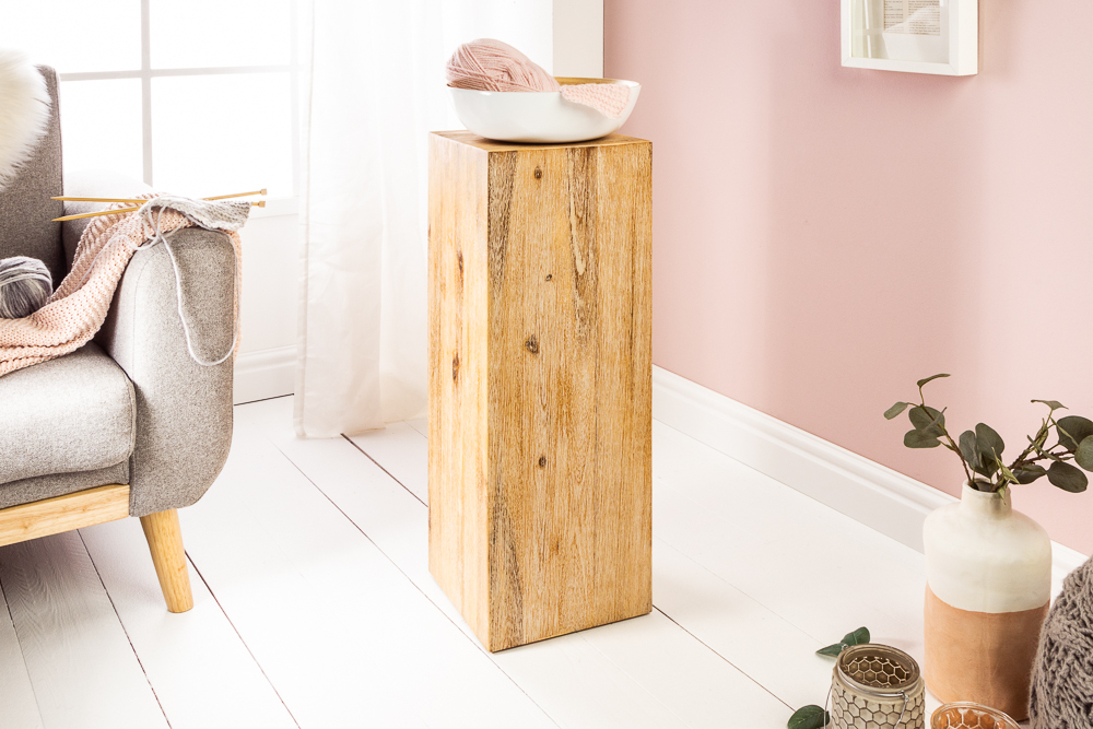 Massivholz Dekosäule COLUMNA 75cm Akazie teakgrau gekälkt Beistelltisch