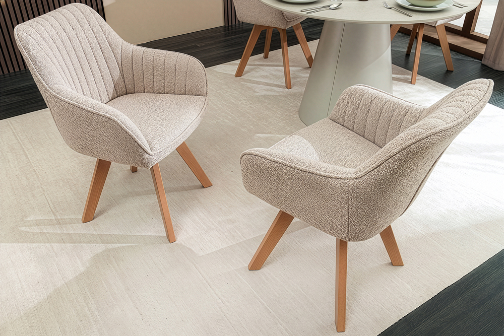 Design Stuhl LIVORNO beige Strukturstoff Massivholzbeine drehbar Auto-Return-Funktion