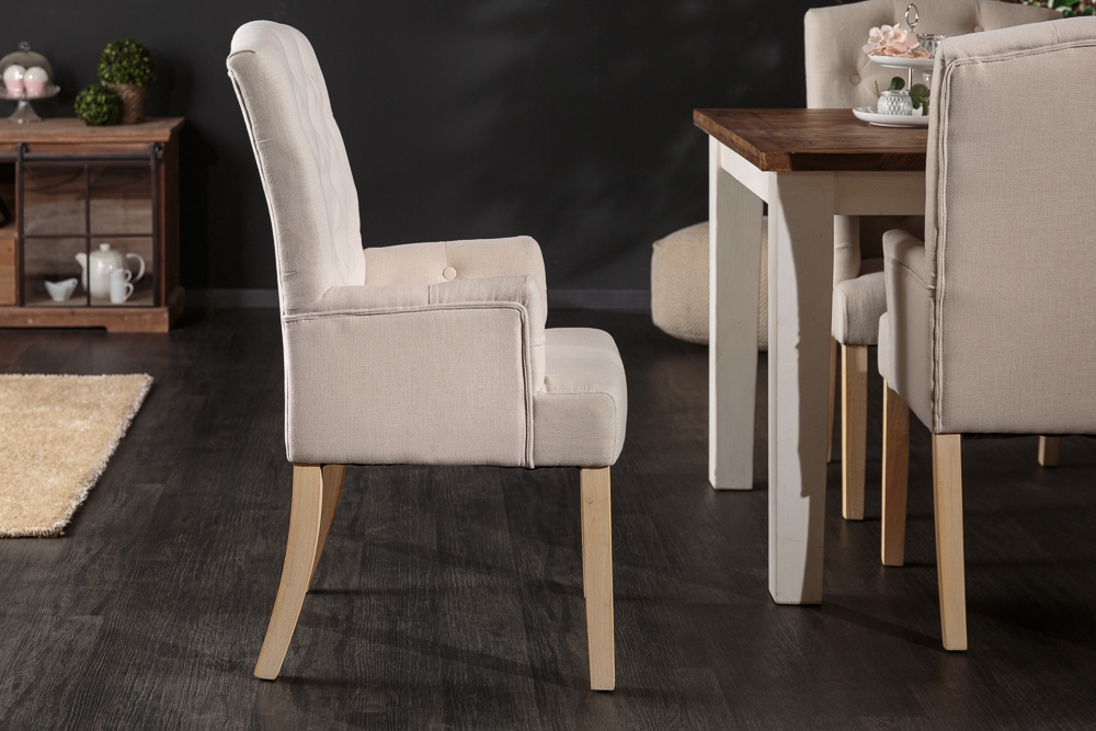 Eleganter Armlehnen Stuhl CASTLE beige mit Chesterfield Steppung im Landhausstil