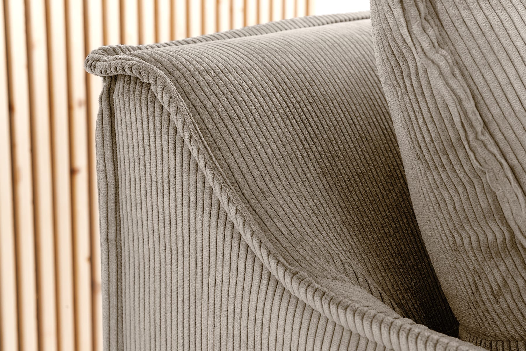 Großes 3-Sitzer Sofa HEAVEN 200cm greige Cord Federkern Hussensofa