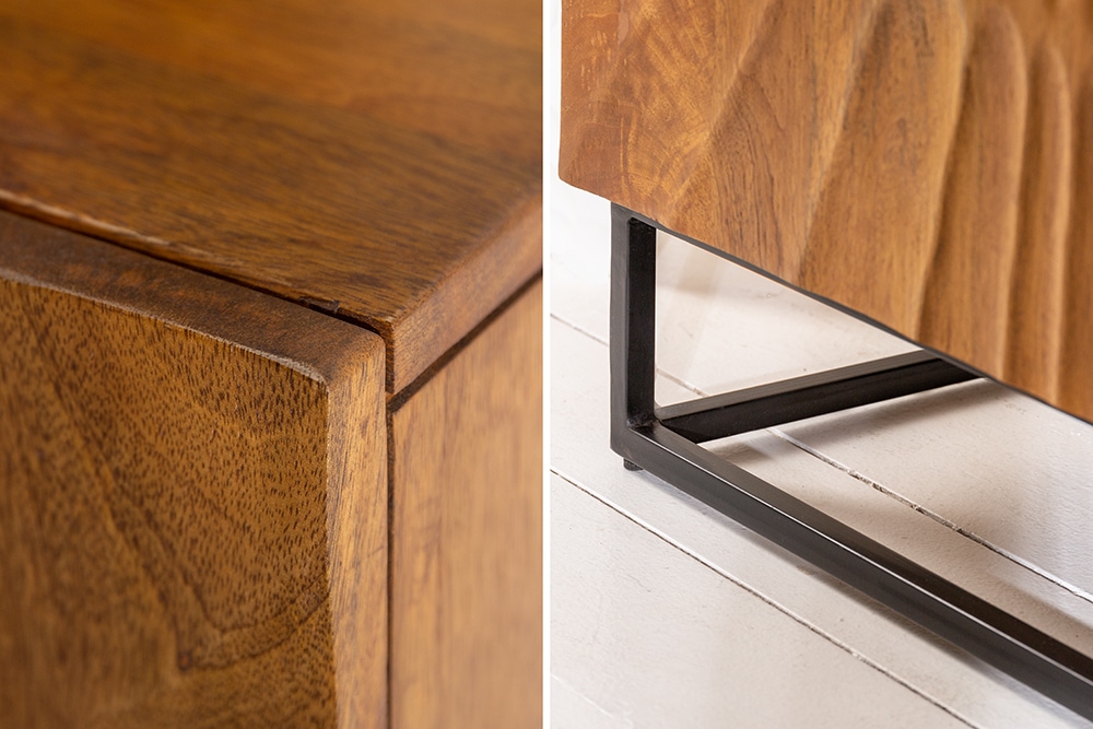 Massives Sideboard SCORPION 140cm braun Mangoholz aufwendige 3D Schnitzereien