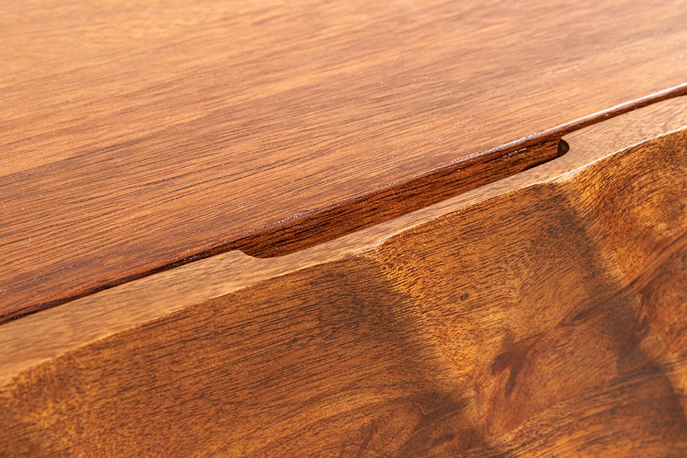 Massives TV-Board SCORPION 200cm braun Mangoholz hängend Lowboard