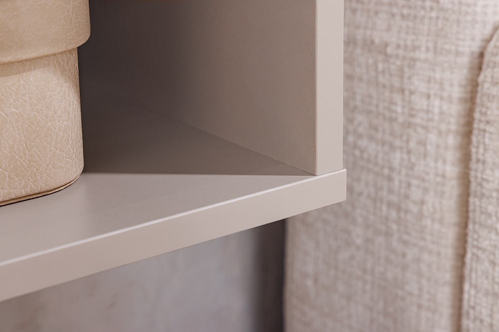 Design Nachttisch COMFORT 50cm weiß hängend mit Schublade und offenem Fach