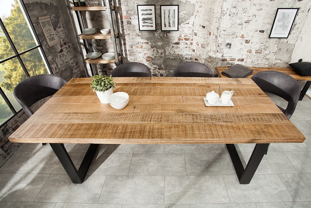 Massiver Esstisch IRON CRAFT 160cm natur Mangoholz Eisen Kufengestell Industrial Design
