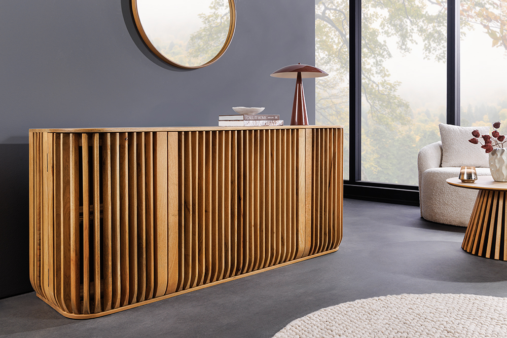 Massives Sideboard SCULPTURA 170cm natur Mangoholz mit abgerundeter Lamellenfront