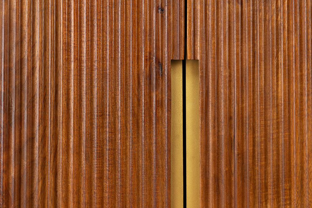 Massiver Barschrank GATSBY 140cm braun Mangoholz gold Metallgestell Retro