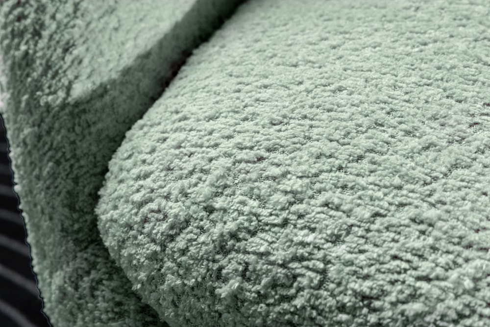 Drehbarer Design Sessel ALPINE salbei Bouclé 360° mit Armlehnen