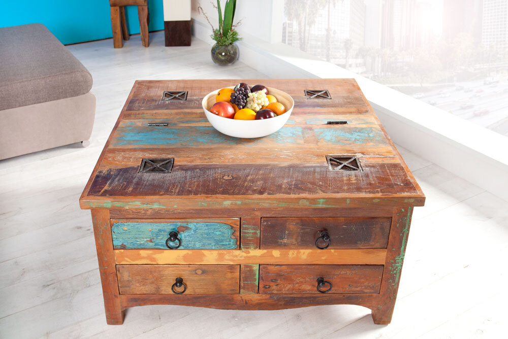 Massiver Couchtisch JAKARTA 70cm bunt Truhe aus recycelten Fischerbooten Holz mit Schubladen