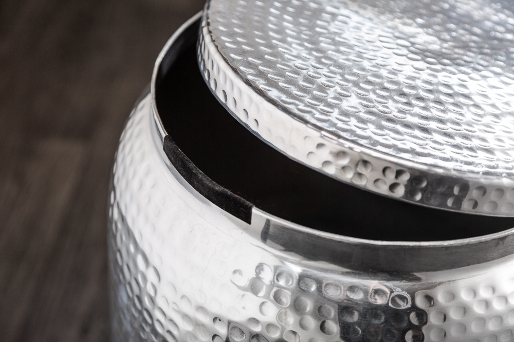 Handgefertigter Beistelltisch ORIENT STORAGE 50cm silber Hammerschlag Design mit Stauraum rund