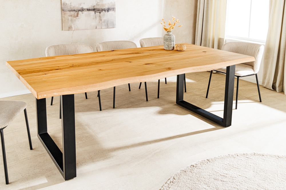 Massiver Esstisch WILD OAK 160cm natur schwarz Wildeiche Baumkante U-Gestell Metall